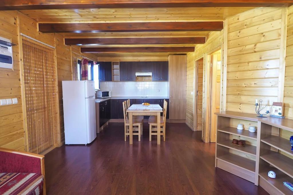הוילה ארנאס Cozy House With Private Pool מראה חיצוני תמונה